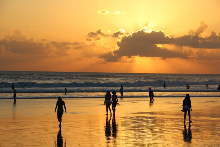 the-days-disappear-like-waves